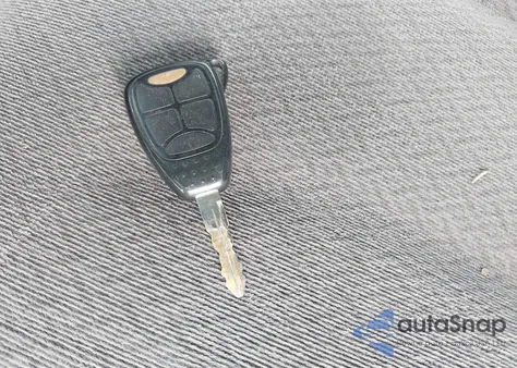 2007 Chrysler Town & Country Touring из США, поврежденный, VIN 2A4GP54L07R252921